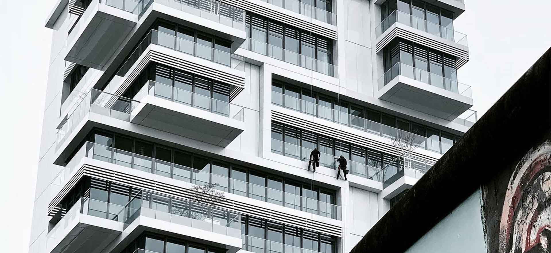 Gebäude- Glas- & Fassadenreinigung